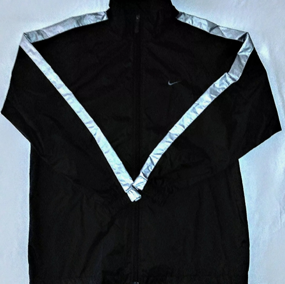 Men's Small NIKE Runner's Reflective Windbreaker